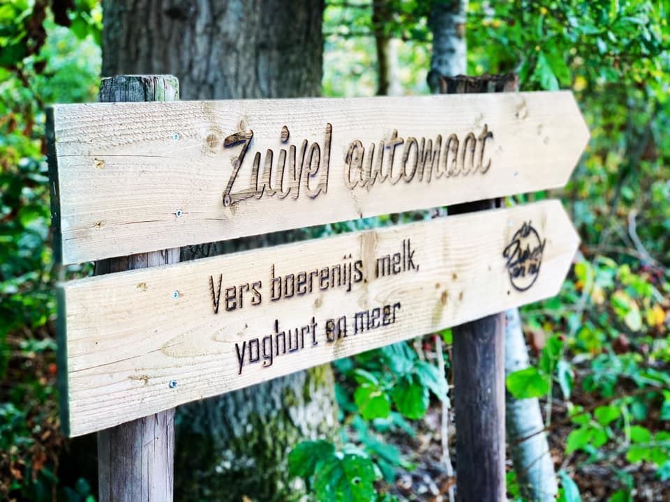 Oktober: de maand van de boerderijzuivel  -Afbeelding