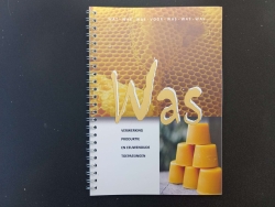 Informatief boekje over Bijenwas, van de verwerking tot productie-Webshop Honing-en-zo.com.jpg