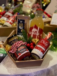 kerstpakket sap honing chocolademelk jam chocolademelk jamenzo lokaal lekkerder bij de boer.jpg